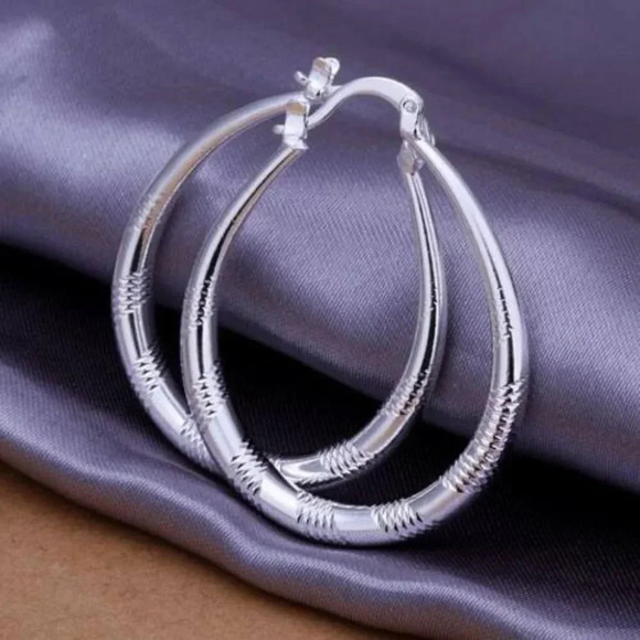 NEW 925 Sterling Silver Hoop Earrings - Picture 6 of 8